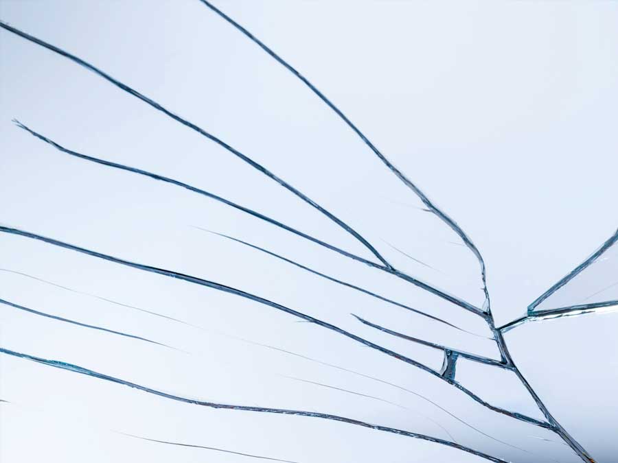 Skryté riziká tepelne tvrdeného skla